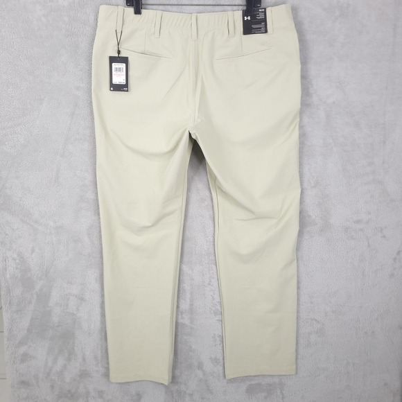 Under Armour Chino Pants Mens 40x32 Beige Straight Fit Stretch Golf Performance - Picture 1 of 15